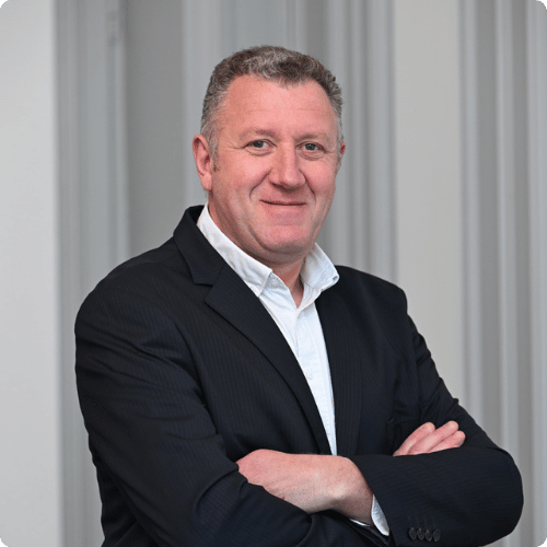 François CHANUDET Directeur du Pole Industriel du Groupe Simon François CHANUDET Directeur Pole Industriel Groupe Simon