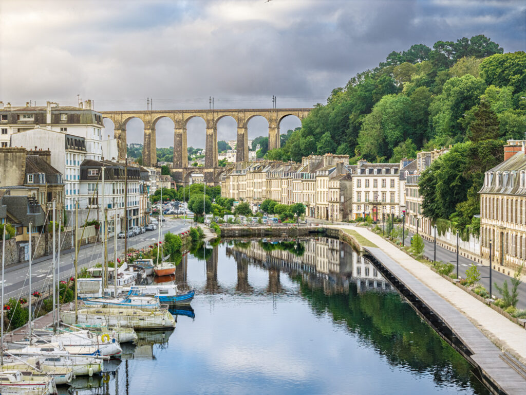 Le siège du Groupe SIMON est à Morlaix dans le Finistère.